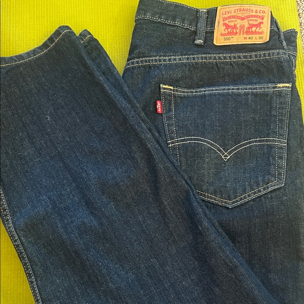 Levi's Relaxed Fit Dark Blue Jeans